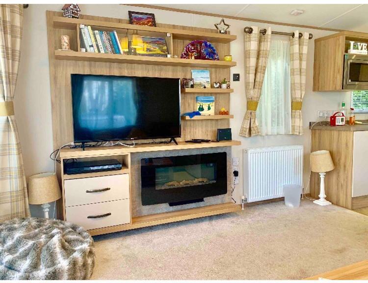 Hastings Holiday Home At Fairlight Lodge Beauport Holiday Park St Leonards-on-Sea Exterior photo