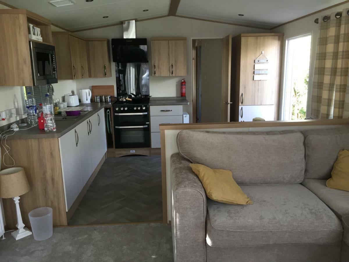Hastings Holiday Home At Fairlight Lodge Beauport Holiday Park St Leonards-on-Sea Exterior photo