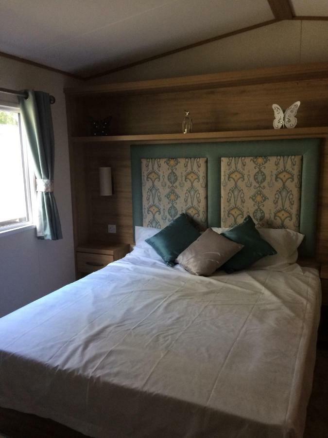 Hastings Holiday Home At Fairlight Lodge Beauport Holiday Park St Leonards-on-Sea Exterior photo