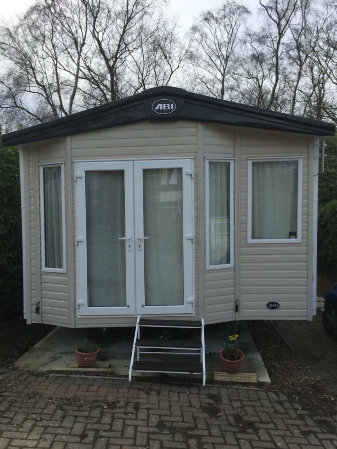 Hastings Holiday Home At Fairlight Lodge Beauport Holiday Park St Leonards-on-Sea Exterior photo